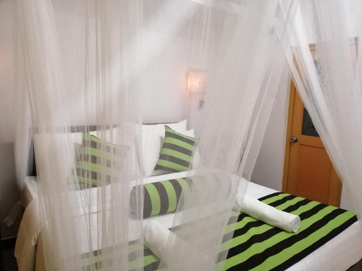 Ritz Inn Ella Zewnętrze zdjęcie